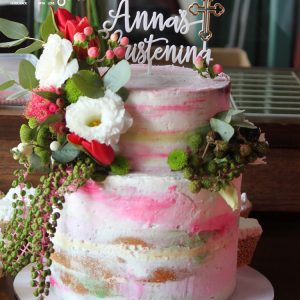 Almond Buttercream With Fresh Flower Cake